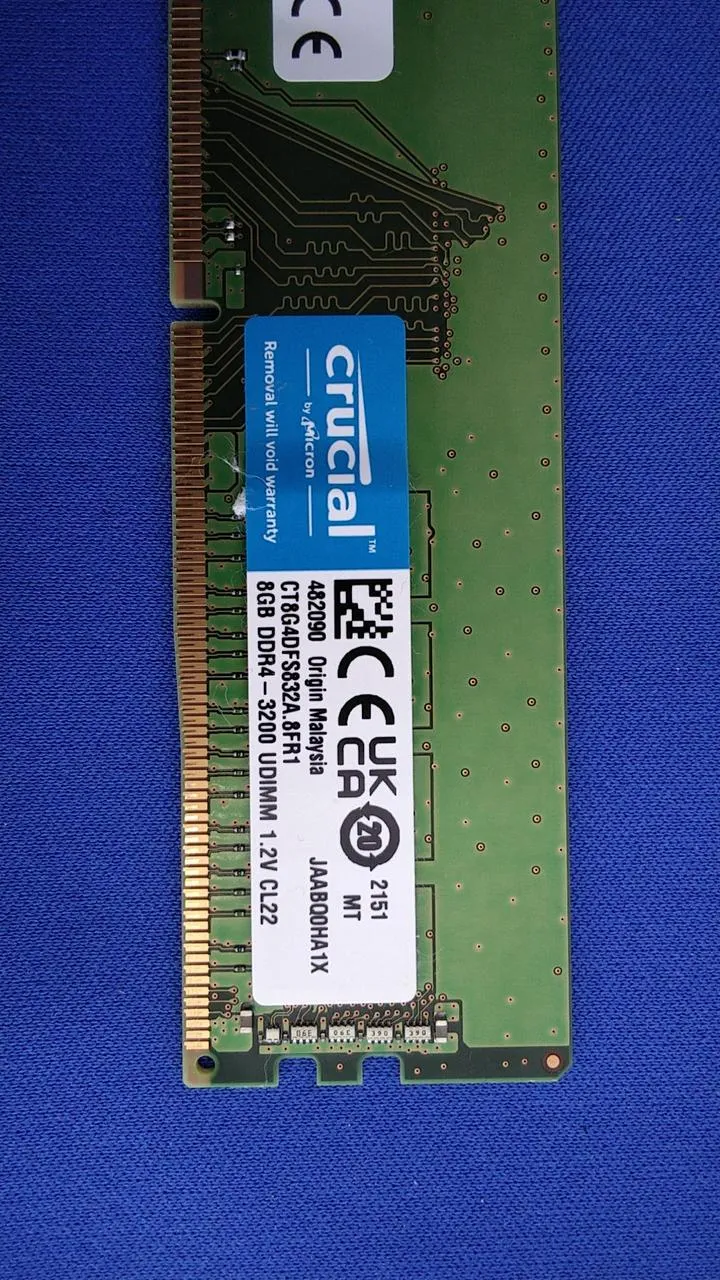 [SCHROTT] CRUCIAL DDR4 Speicherkarte CT8G4DF832A.5FR1