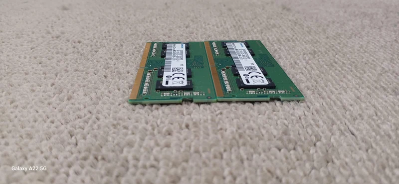 SAMSUNG Laptop-Speicher M471A5244CB0-CTD