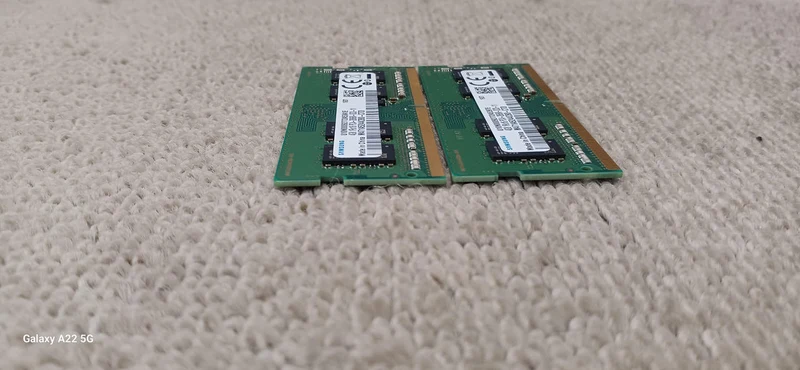 SAMSUNG Laptop-Speicher M471A5244CB0-CTD