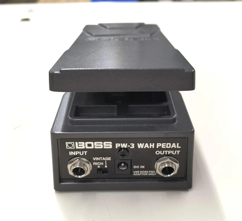 BOSS Wah-Pedal PW-3