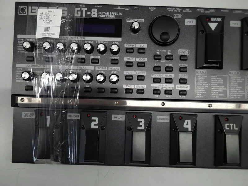 BOSS Multi-Effektgerät GT-8