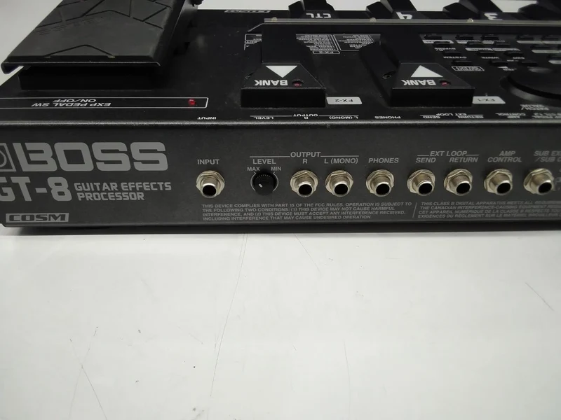 BOSS Multi-Effektgerät GT-8
