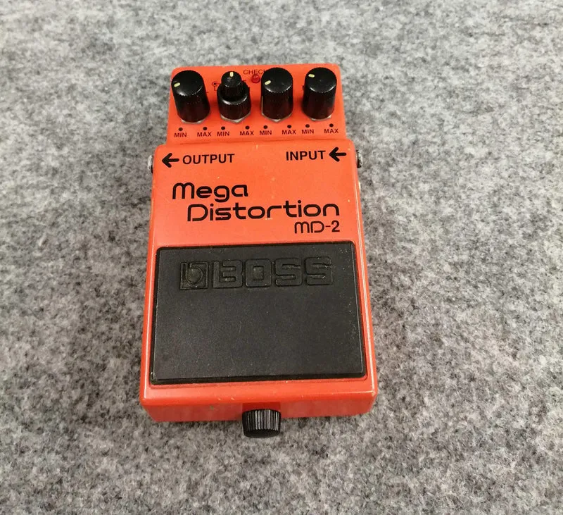 BOSS Effektpedal MD-2
