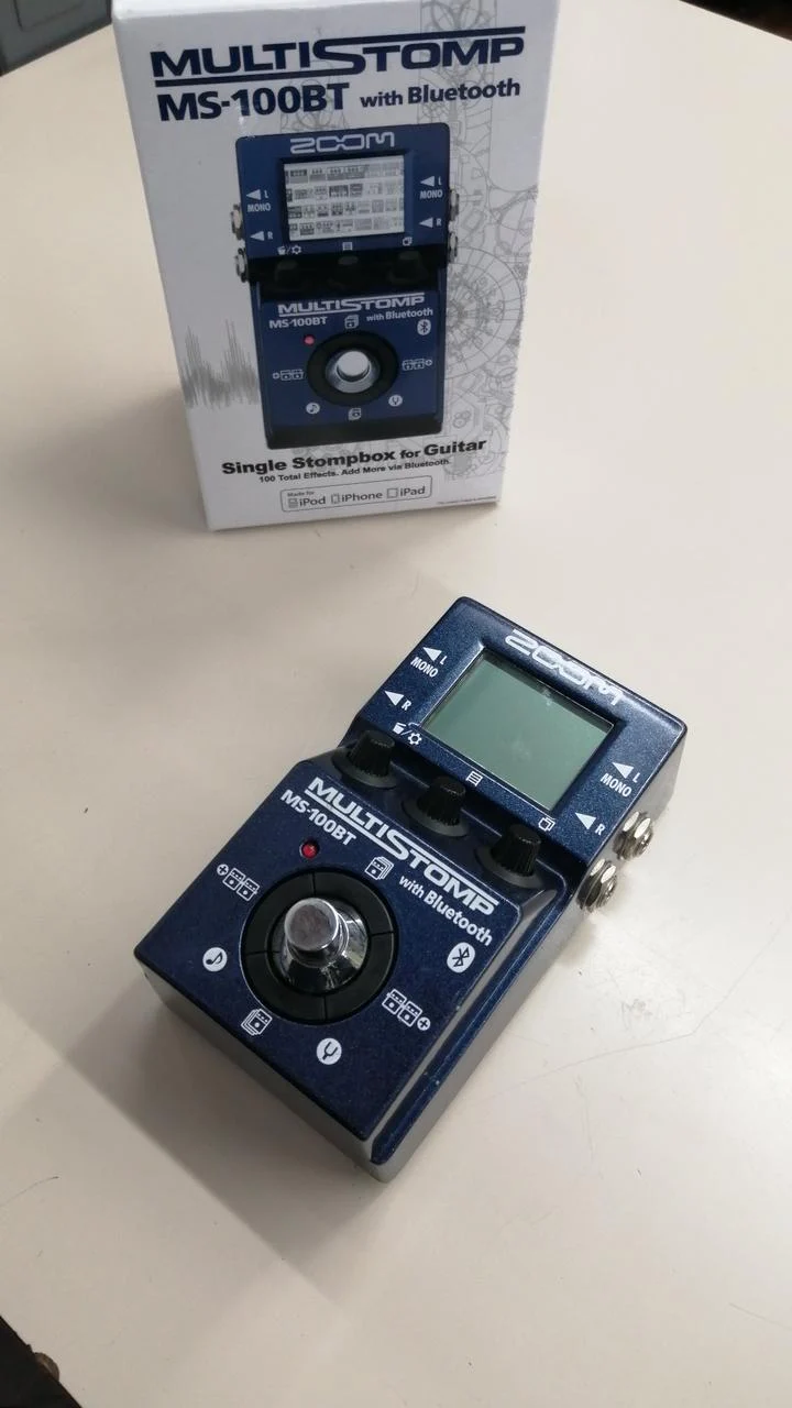 ZOOM Multi-Effektpedal MS-100BT