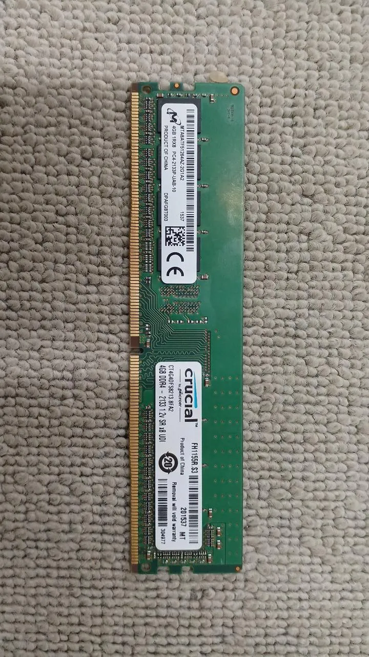 CRUCIAL DDR4-Speicher PC4-2133P