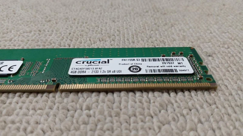 CRUCIAL DDR4-Speicher PC4-2133P