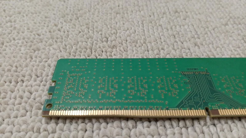 CRUCIAL DDR4-Speicher PC4-2133P