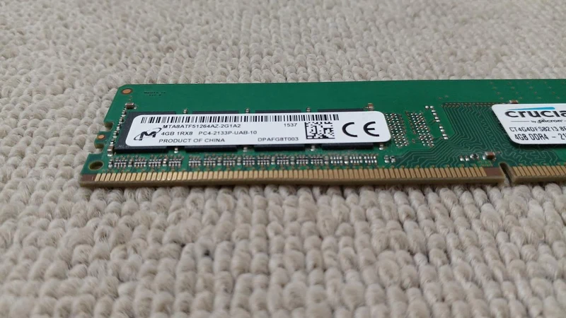 CRUCIAL DDR4-Speicher PC4-2133P