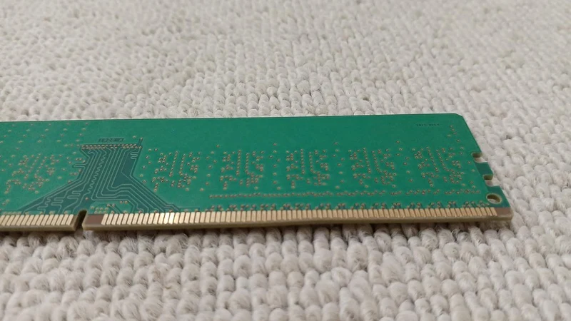 CRUCIAL DDR4-Speicher PC4-2133P