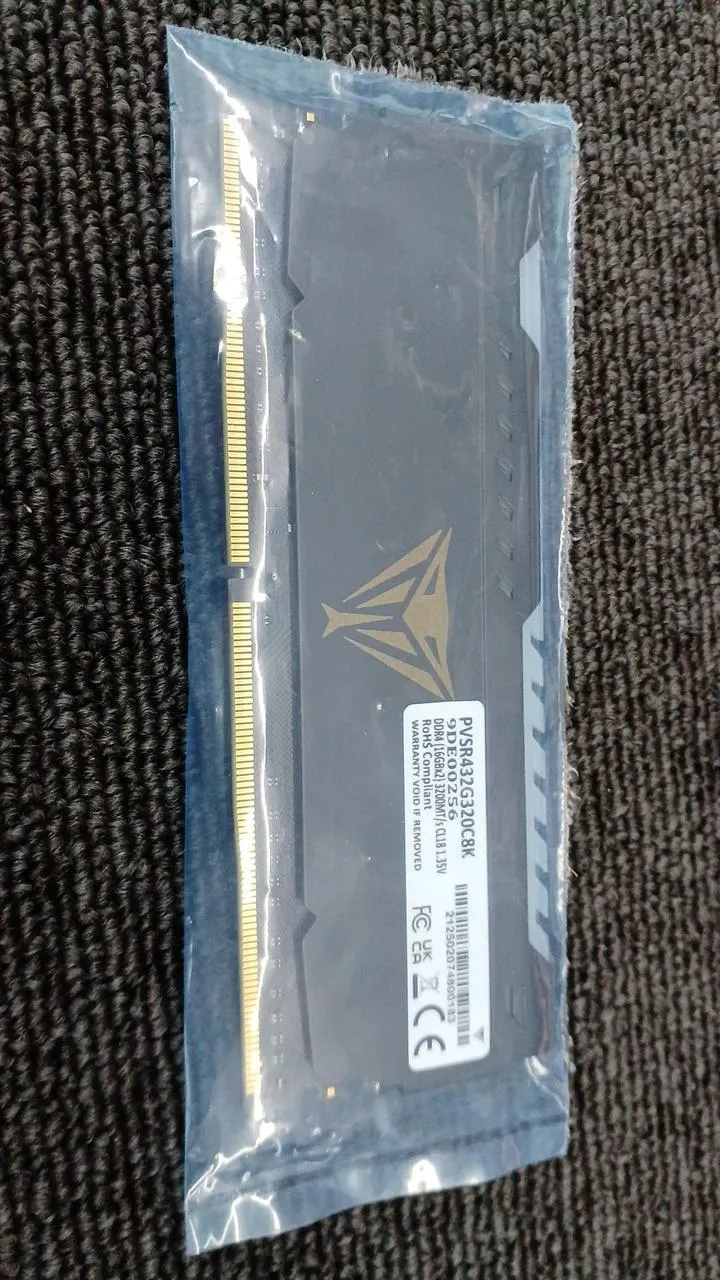 PATRIOT DDR4 Desktop-Speicher PVSR432G320C8K