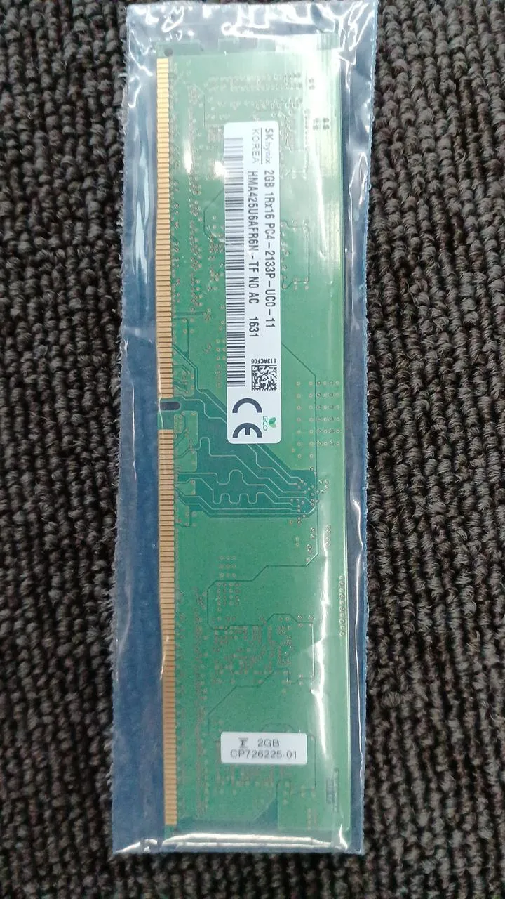 SK HINIX DDR4 Desktop-Speicher HMA425U6AFR6N-TF