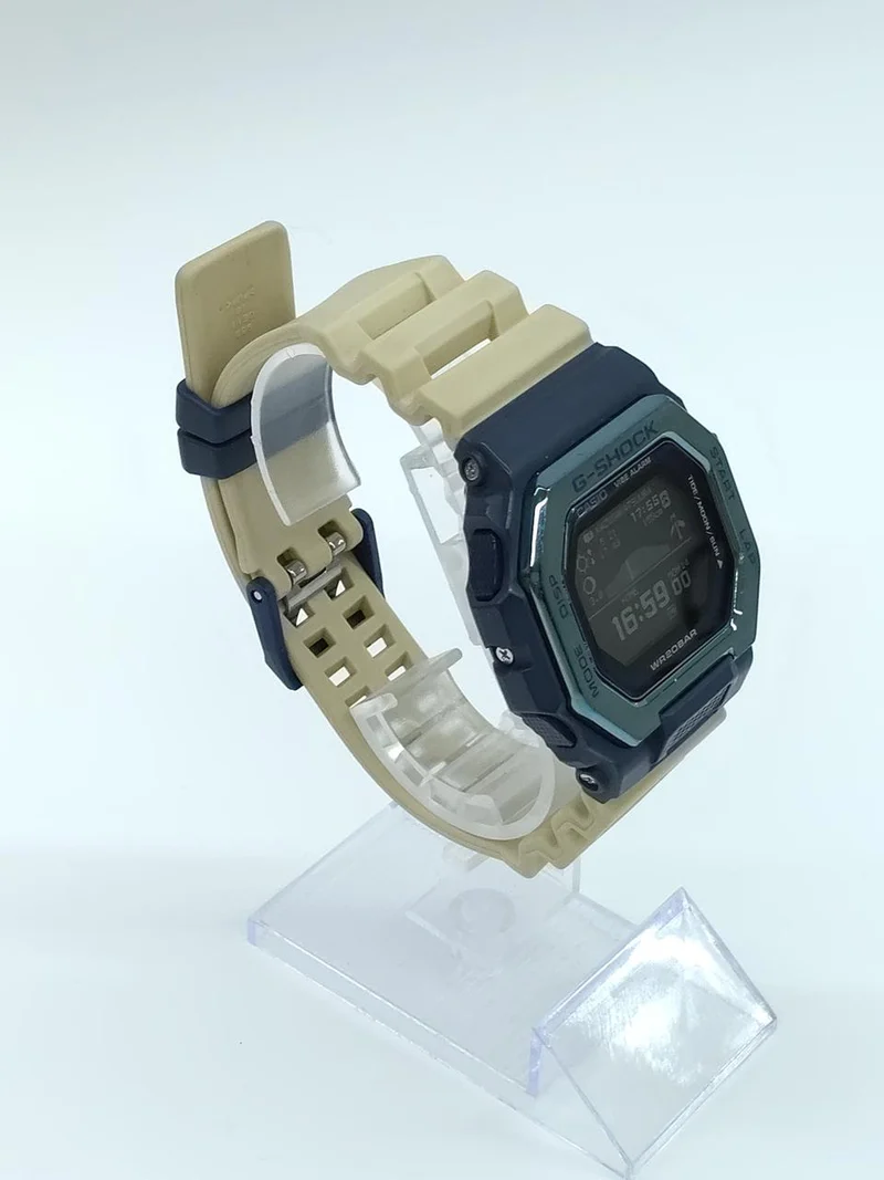 CASIO G-SHOCK GBX-100
