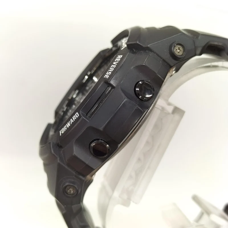 CASIO G-SHOCK AWG-M100BW