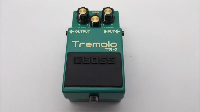 BOSS Tremolo TR-2