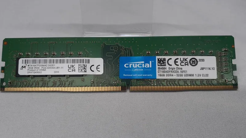 CRUCIAL DDR4-Speicher 16 GB PC4-3200AA-UB1-11
