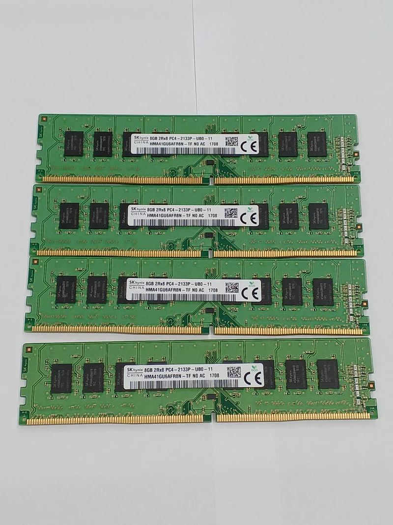 SK HYNIX PC4-17000 8GB 4er-Set HMA41GU6AFR8N