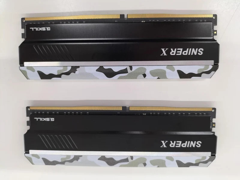 G.SKILL DDR4-Speicher F4-3600C19D-32GSXWB 16 GB × 2