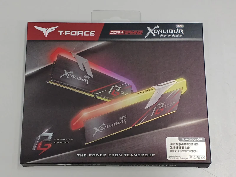 T-FORCE PC-Speicher TF8D416G3200HC16CDC01