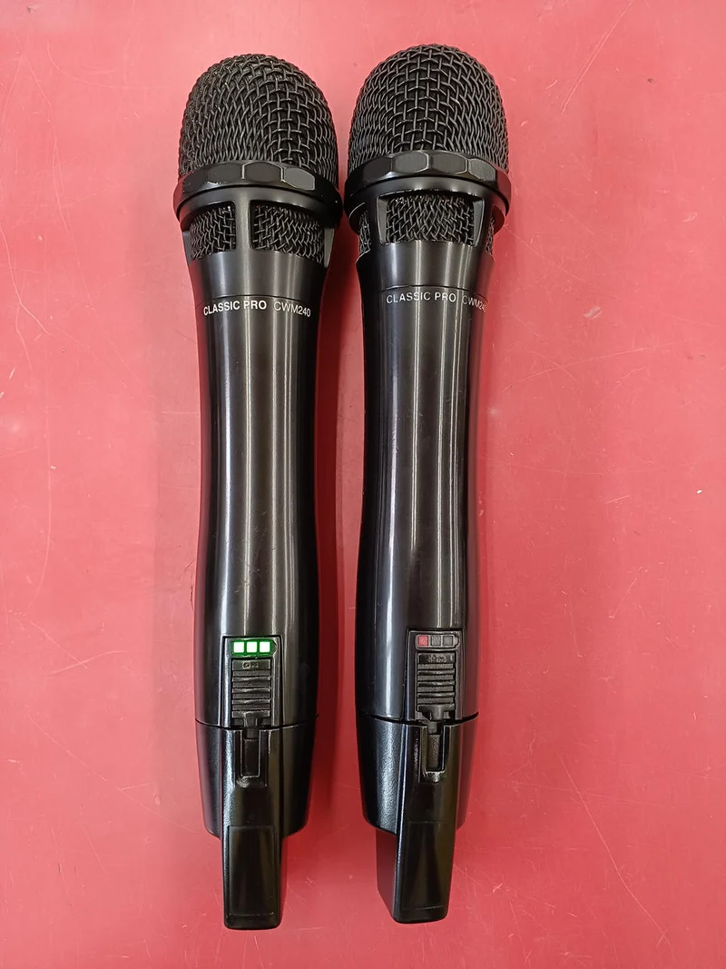 CLASSIC PRO Drahtloses Mikrofonsystem CWR242S