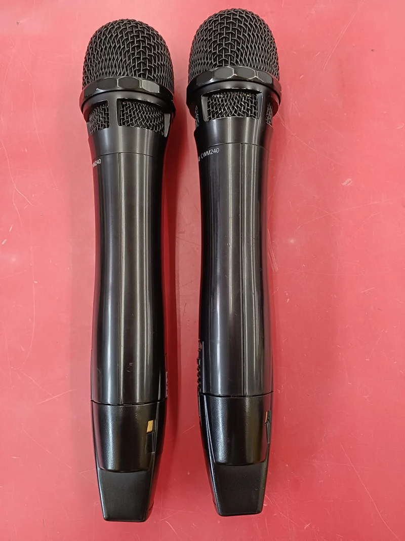 CLASSIC PRO Drahtloses Mikrofonsystem CWR242S