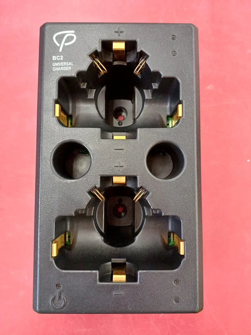 CLASSIC PRO Drahtloses Mikrofonsystem CWR242S