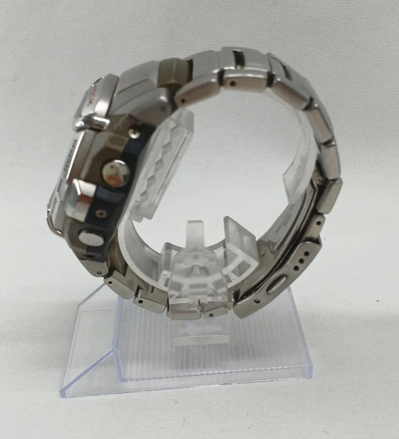 CASIO G-SHOCK G-520D