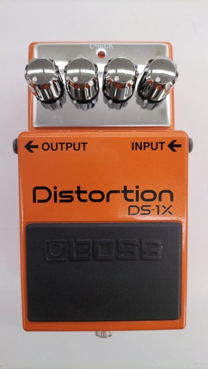 BOSS Distortion Effects DS-1X