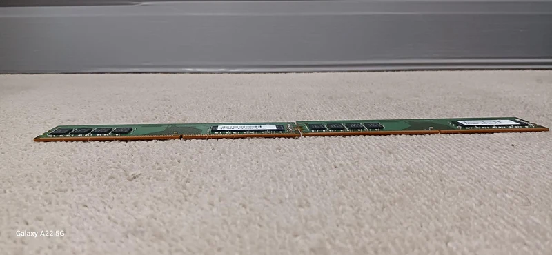 SKHYNIX Speicher HMA81GU6JJR8N-VKNOAC