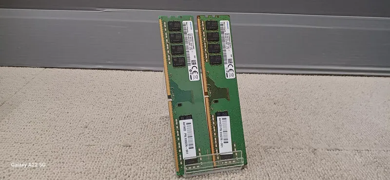 SAMSUNG Speicher M378A143CB2-CTD