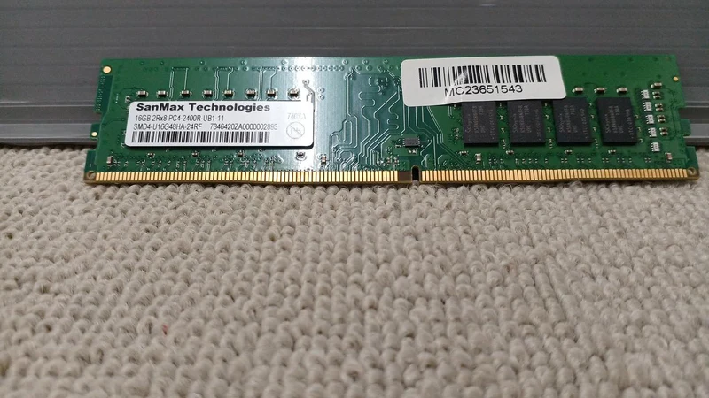 SSNMAX TECHNOLOGIES Speicher SMD4-U16G48HA-24RF