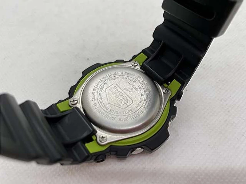 CASIO G-SHOCK Sporty Illumi Serie AWG-M100SLY