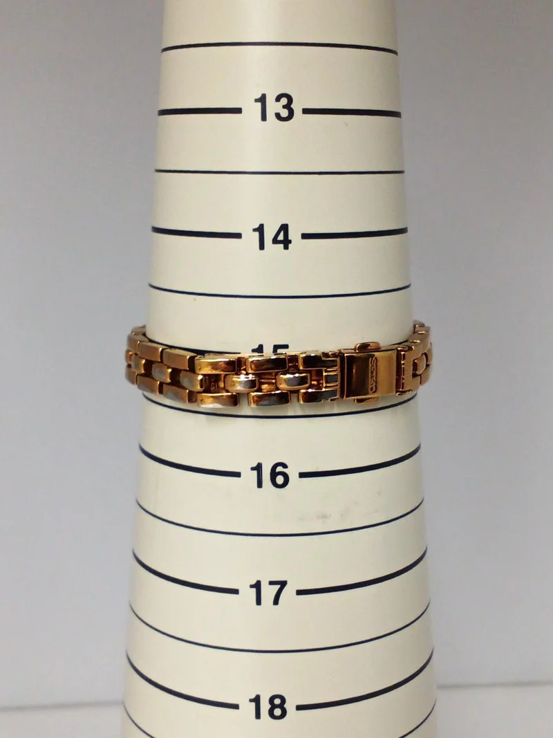 SEIKO Solar-Armbanduhr V117-0BB0