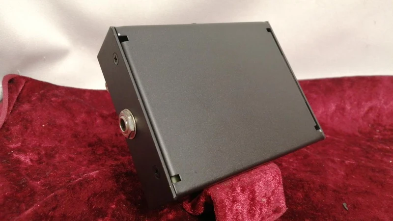 FREE THE TONE Effektpedal: BLACK VEHICLE