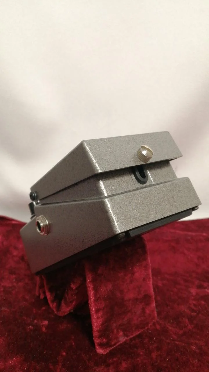 BOSS Effektpedal: FZ-1W