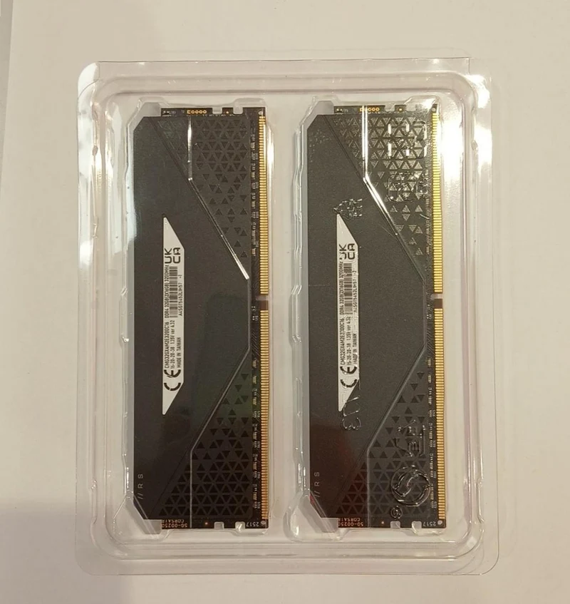 CORSAIR DDR4 Arbeitsspeicher 16GB×2 VENGEANCE RGB RS