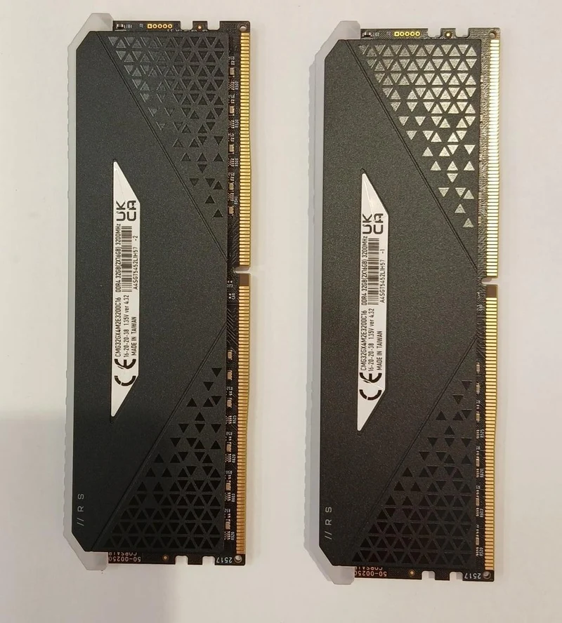 CORSAIR DDR4 Arbeitsspeicher 16GB×2 VENGEANCE RGB RS