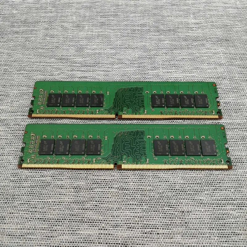 CRUCIAL 2 × 8GB Arbeitsspeicher MTA16ATF1G64AZ-2G1B1
