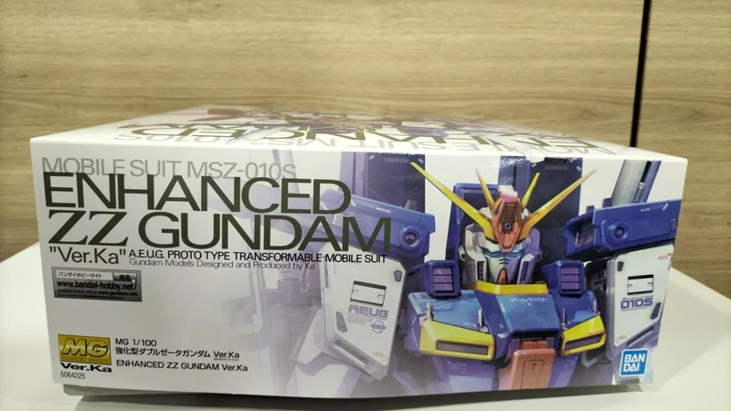 BANDAI Mobile Suit Gundam ZZ 1/100 MG MSZ-010S Enhanced Double Zeta Gundam