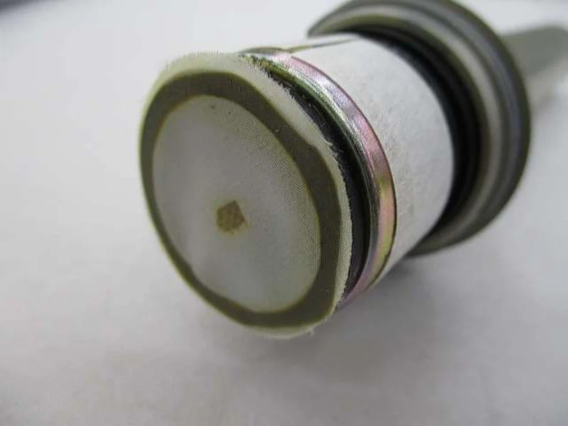 SONY Dynamisches Mikrofon F-560