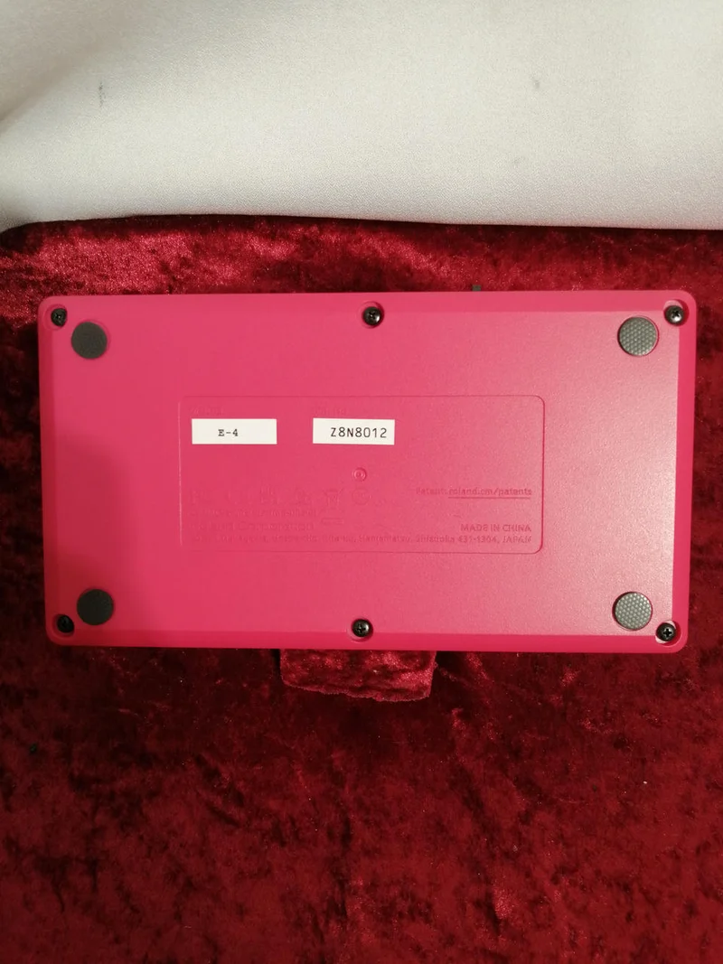 ROLAND Gesangseffektpedal E-4