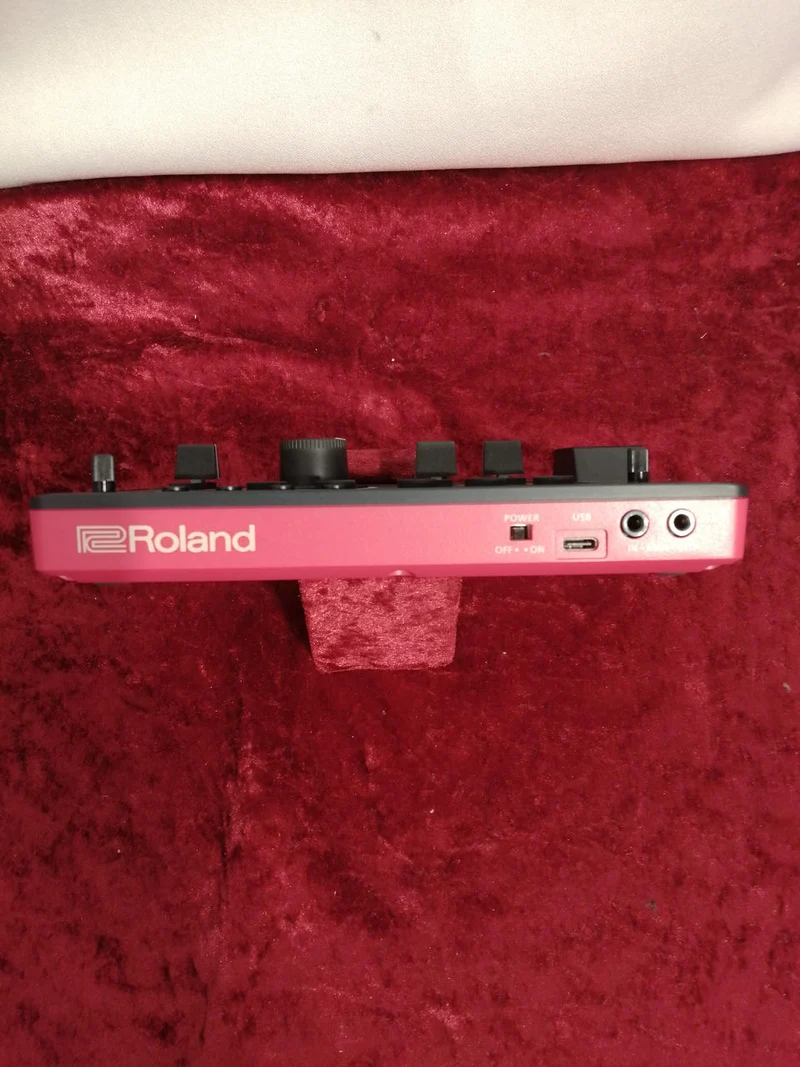 ROLAND Gesangseffektpedal E-4