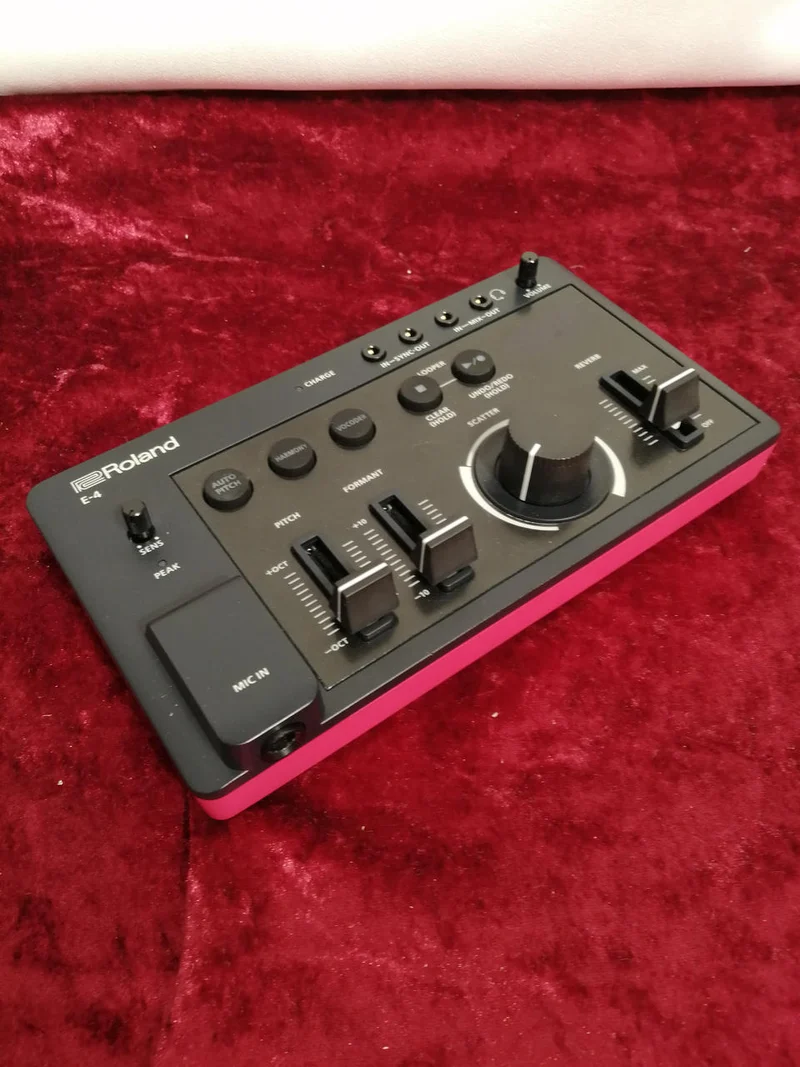 ROLAND Gesangseffektpedal E-4