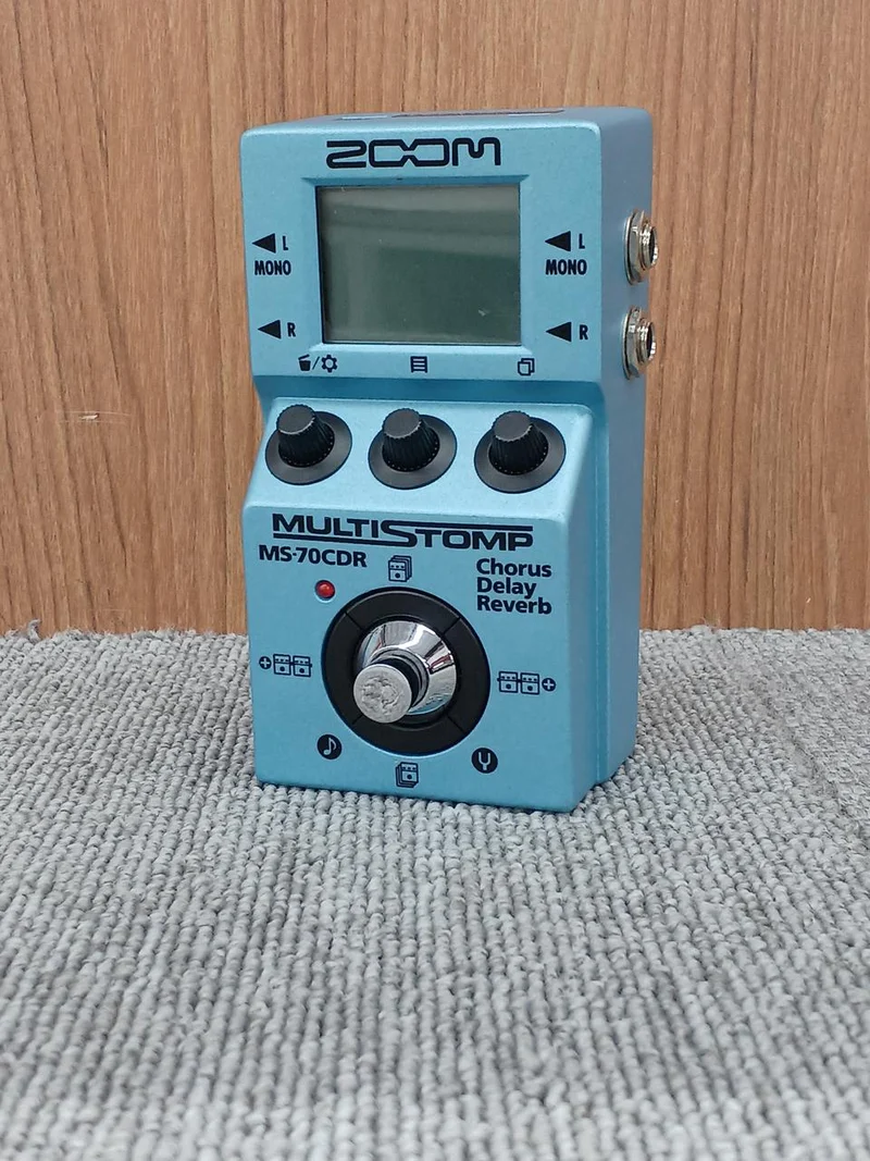 ZOOM Effektpedal / Multi-Effektgerät MS-70CDR