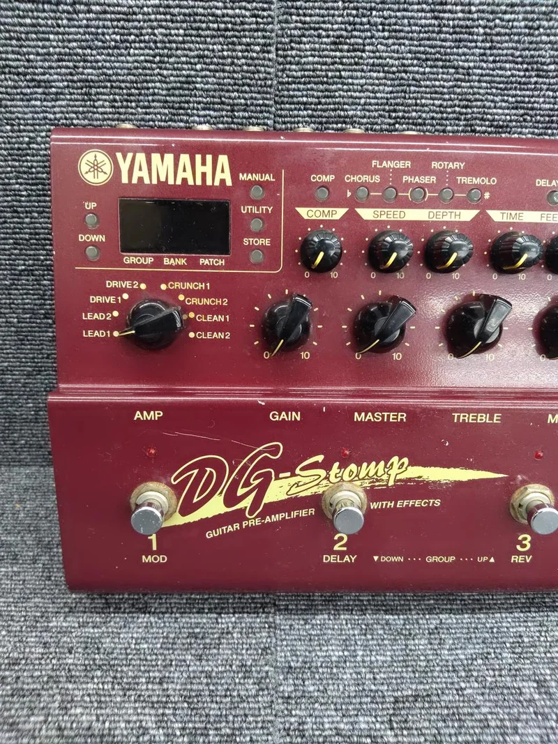 YAMAHA Multi-Effektpedal DG-STOMP