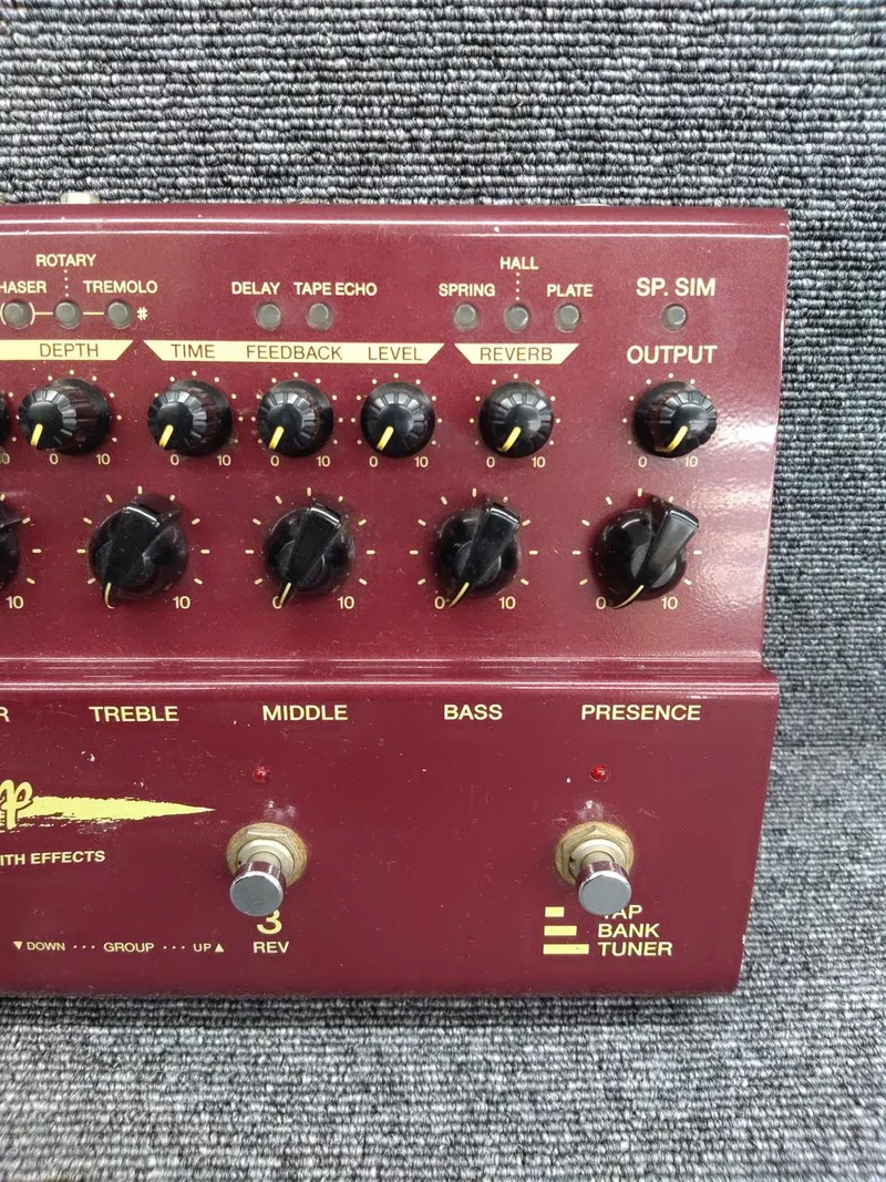 YAMAHA Multi-Effektpedal DG-STOMP
