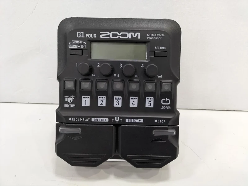 ZOOM Multi-Effekte G1 FOUR