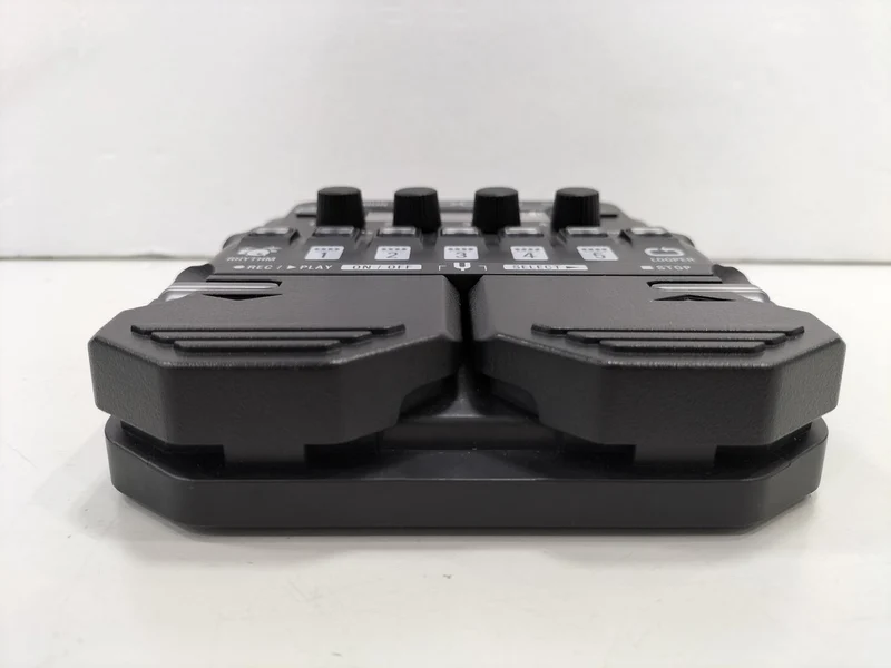 ZOOM Multi-Effekte G1 FOUR