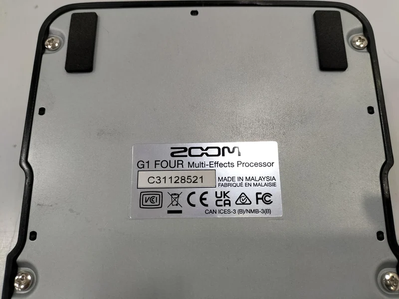 ZOOM Multi-Effekte G1 FOUR