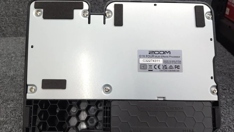 ZOOM Multi-Effekte G1X FOUR