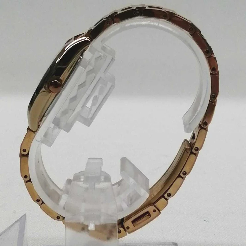 SEIKO LUKIA Armbanduhr V117-0DL0